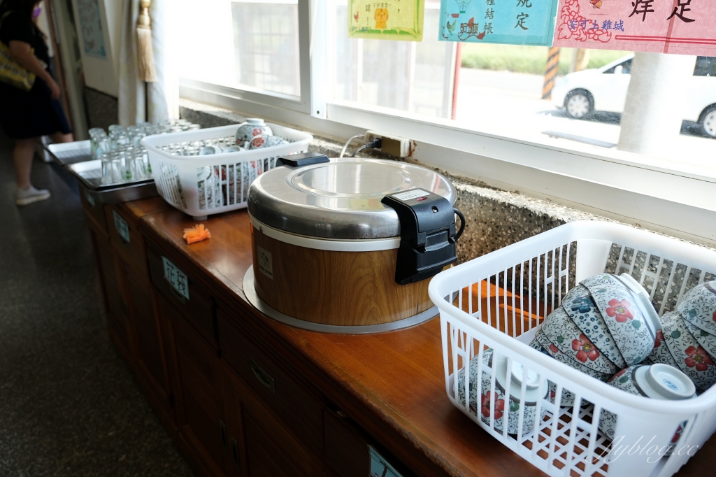 桃園觀音|安可土雞城,透天民宅裡賣土雞,還有免費白飯吃到飽,沒扛棒大家都知道 @飛天璇的口袋 桃園觀音|安可土雞城,透天民宅裡賣土雞,還有免費白飯吃到飽,沒扛棒大家都知道 @飛天璇的口袋