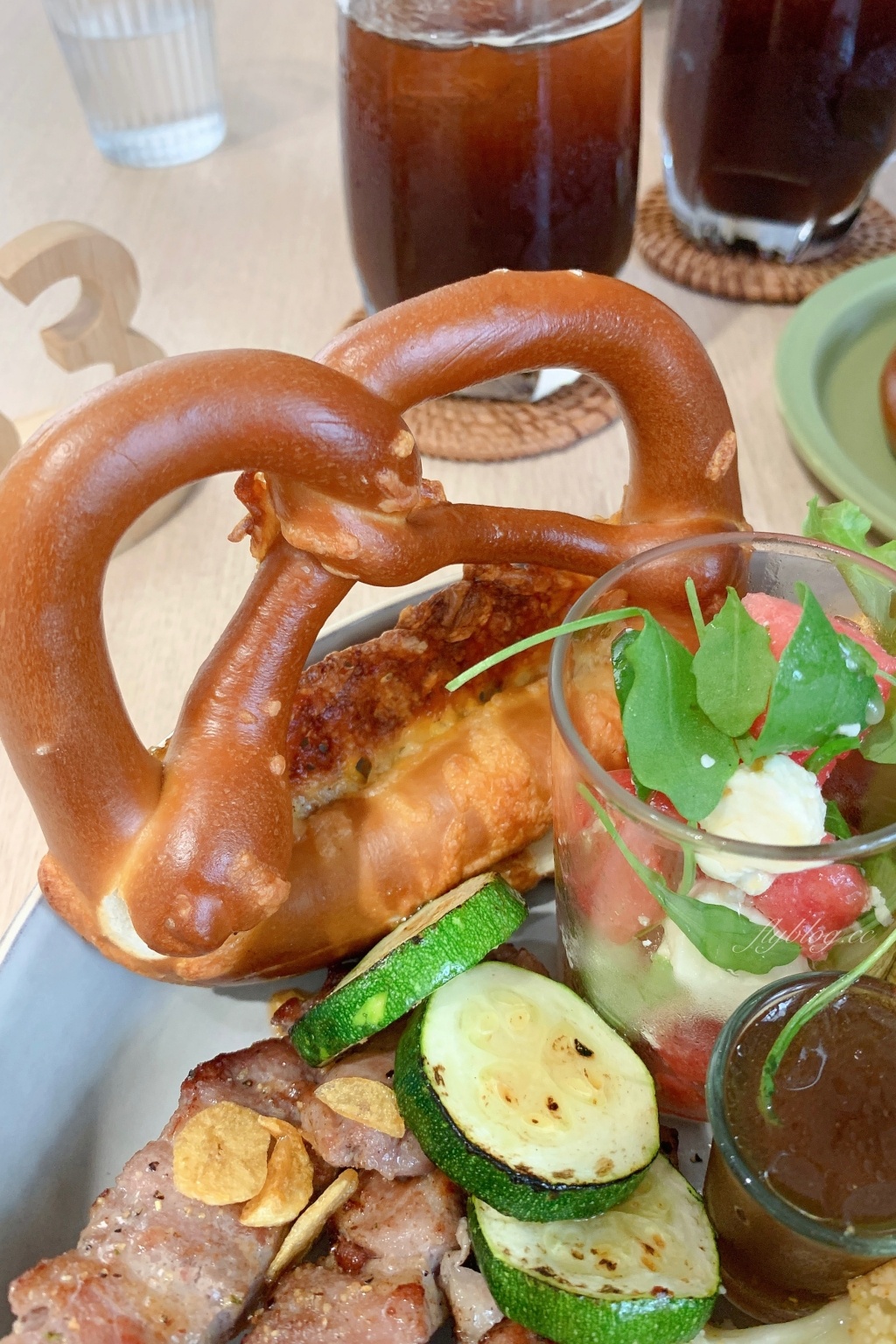 台中西屯｜六樓A座餐事 the tenant dining．德國布蕾結為主的早午餐店，品嚐質感每日手作麵包 @飛天璇的口袋