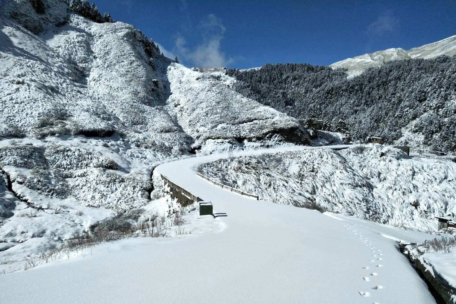 南投仁愛｜合歡山．台灣最美的公路，從武嶺到合歡山，飽覽日出、夕陽、雲海、星空 @飛天璇的口袋