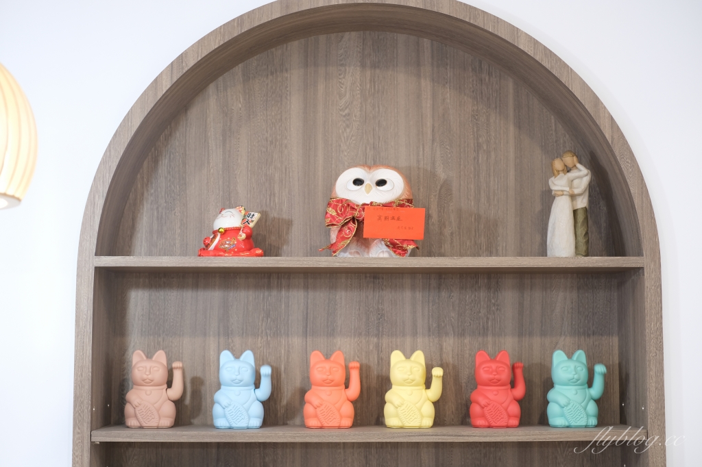 台中西區｜先生Sensei千層蛋糕 五權店，高雄人氣千層蛋糕店，台中美術館老宅甜點店 @飛天璇的口袋