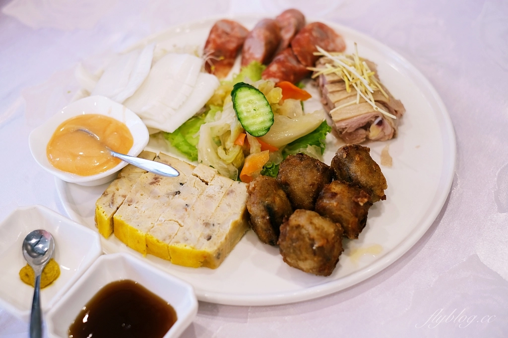 台南東區｜錦霞樓．老台菜餐廳阿霞飯店最新品牌，榮獲台南米其林推介 @飛天璇的口袋