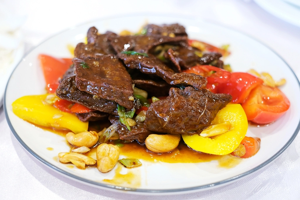 台南東區｜錦霞樓．老台菜餐廳阿霞飯店最新品牌，榮獲台南米其林推介 @飛天璇的口袋