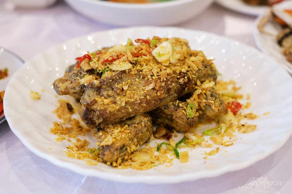 台南東區｜錦霞樓．老台菜餐廳阿霞飯店最新品牌，榮獲台南米其林推介 @飛天璇的口袋