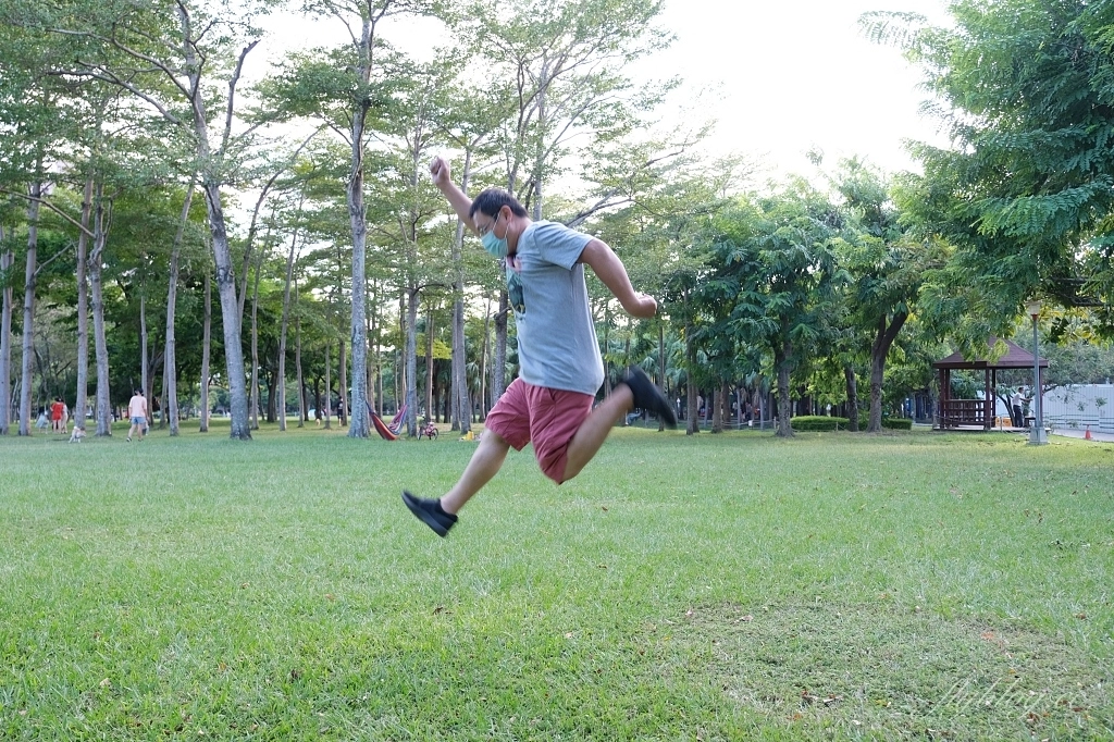 TRAQ美國舒適計步鞋｜久站或走路都可以保護雙腳，可以計步的國民走路鞋 @飛天璇的口袋