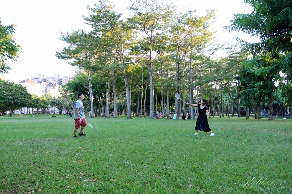 TRAQ美國舒適計步鞋｜久站或走路都可以保護雙腳，可以計步的國民走路鞋 @飛天璇的口袋