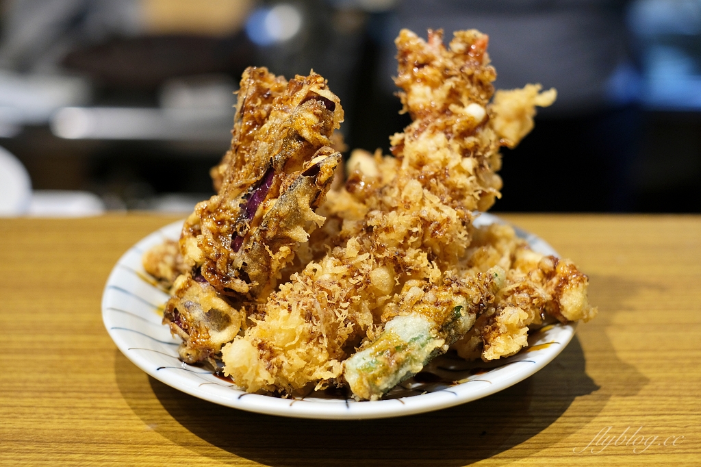 台南中西｜雙耳油鍋．一個禮拜只營業3天，台南天婦羅的天花板 @飛天璇的口袋