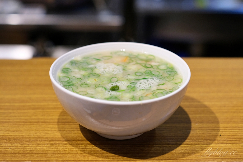 台南中西｜雙耳油鍋．一個禮拜只營業3天，台南天婦羅的天花板 @飛天璇的口袋