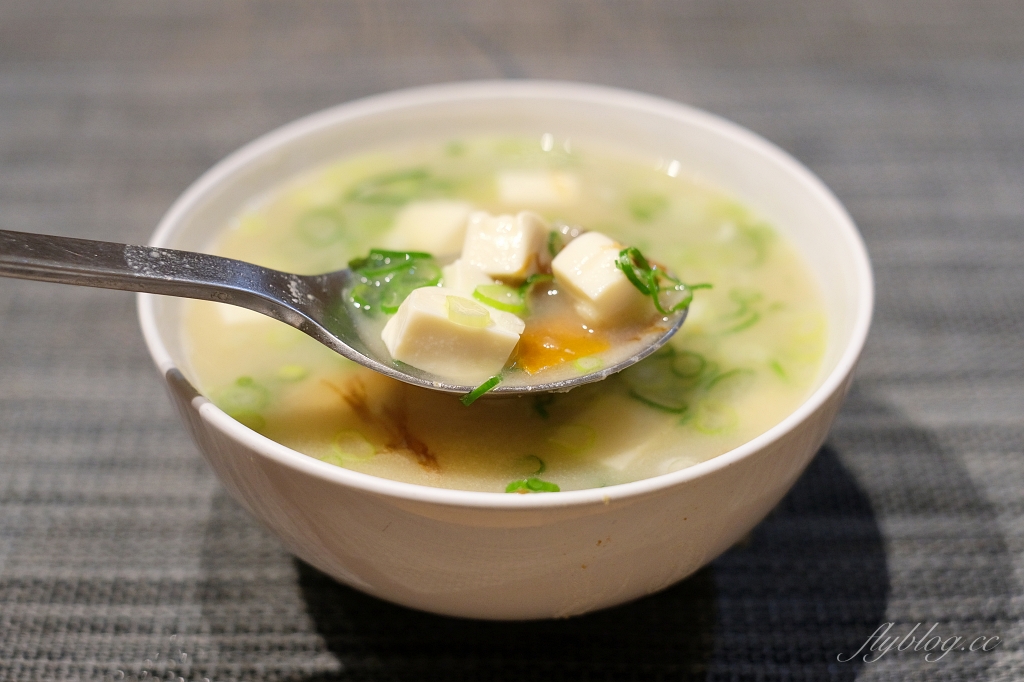 台南中西｜雙耳油鍋．一個禮拜只營業3天，台南天婦羅的天花板 @飛天璇的口袋