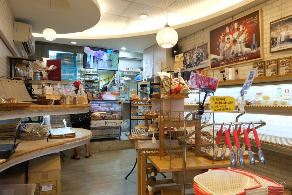 桃園中壢｜安德尼斯烘焙坊．吳克己的麵包店，美味歐式麵包和季節限定蛋黃酥 @飛天璇的口袋