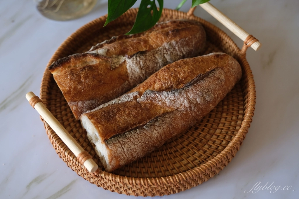 桃園中壢｜安德尼斯烘焙坊．吳克己的麵包店，美味歐式麵包和季節限定蛋黃酥 @飛天璇的口袋