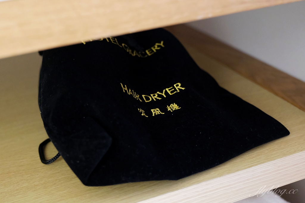 台北中正｜格拉斯麗台北飯店，日本哥吉拉飯店插旗台灣，門拉開就有一秒到日本的感覺 @飛天璇的口袋