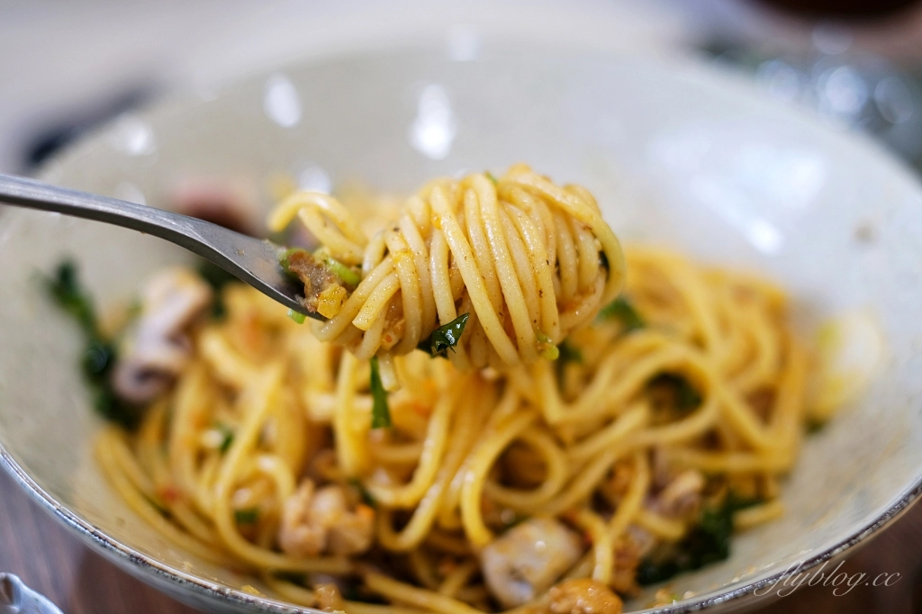 台中北屯｜In Outdoor 臥野．北屯預約制質感餐廳，將戶外露營帶進都市裡的野餐生活 @飛天璇的口袋