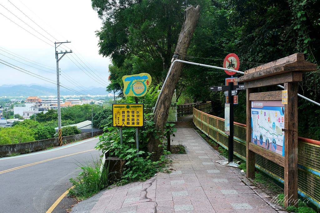 台中石岡｜電火圳生態步道，石岡半山腰的私房景點，沿著潺潺流水幽靜的林蔭步道 @飛天璇的口袋