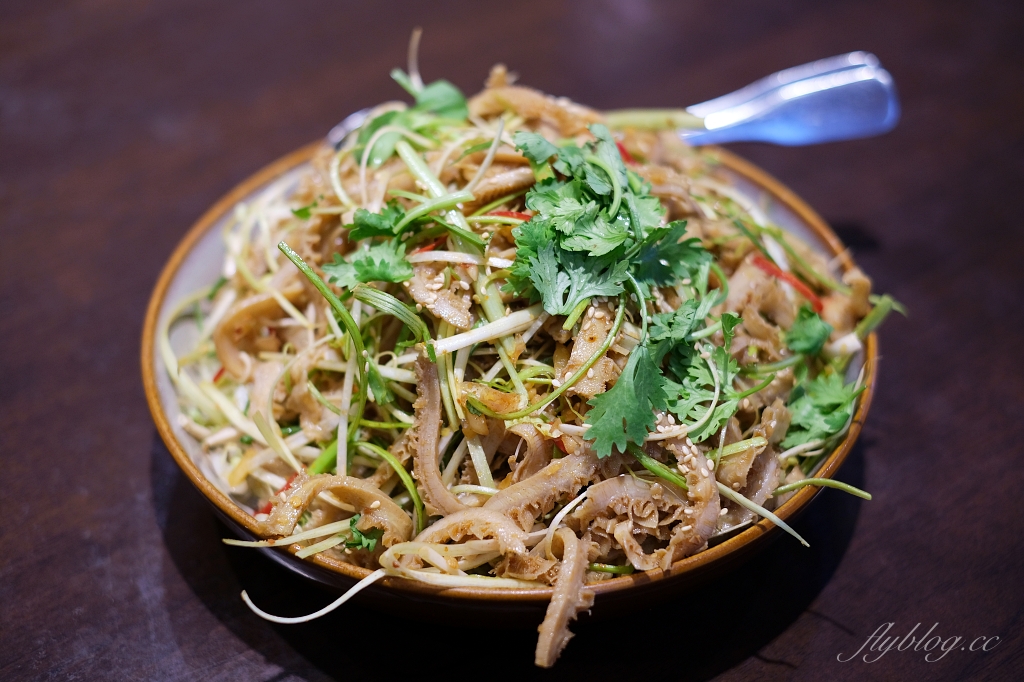 台北中山｜心粵小廚，知名粵菜大廚的私家拿手菜，必點掛爐片皮鴨和稻草西施牛 @飛天璇的口袋