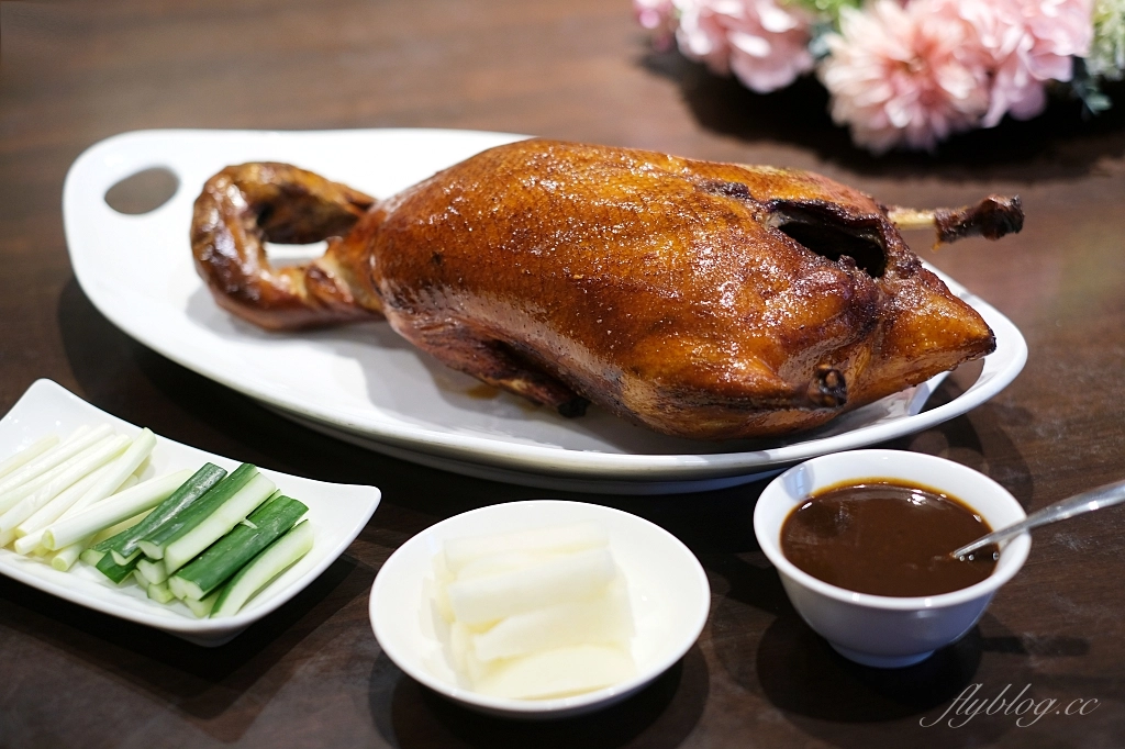 台北中山｜心粵小廚，知名粵菜大廚的私家拿手菜，必點掛爐片皮鴨和稻草西施牛 @飛天璇的口袋