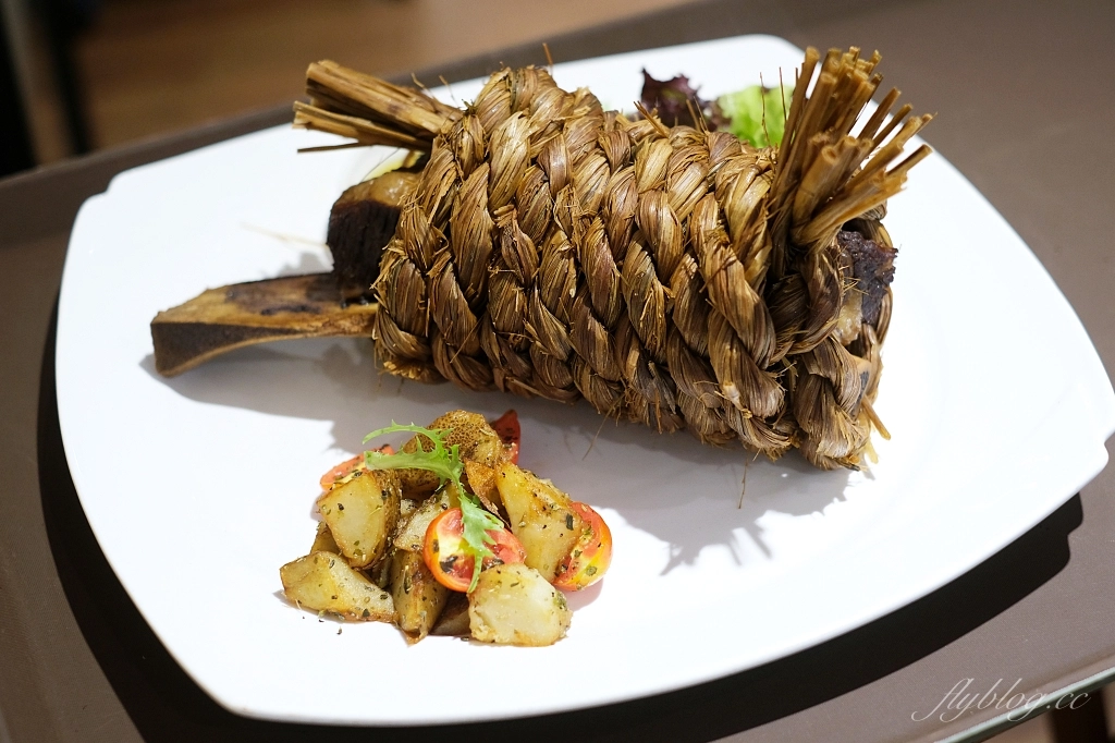 台北中山｜心粵小廚，知名粵菜大廚的私家拿手菜，必點掛爐片皮鴨和稻草西施牛 @飛天璇的口袋