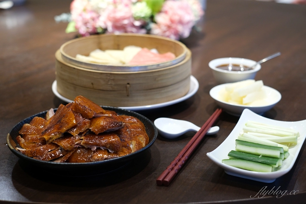 台北中山｜心粵小廚，知名粵菜大廚的私家拿手菜，必點掛爐片皮鴨和稻草西施牛 @飛天璇的口袋