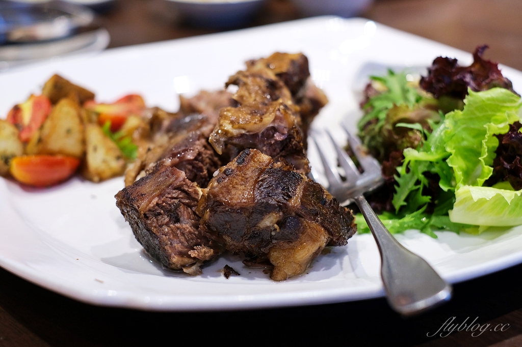 台北中山｜心粵小廚，知名粵菜大廚的私家拿手菜，必點掛爐片皮鴨和稻草西施牛 @飛天璇的口袋