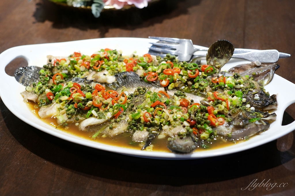 台北中山｜心粵小廚，知名粵菜大廚的私家拿手菜，必點掛爐片皮鴨和稻草西施牛 @飛天璇的口袋