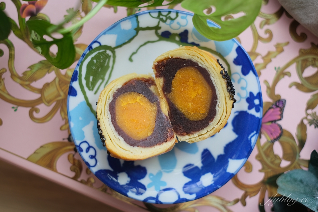 高雄前金｜漢來大飯店．高雄五星級大飯店的中秋禮盒，旺月蛋黃酥還沒到中秋節就搶空 @飛天璇的口袋