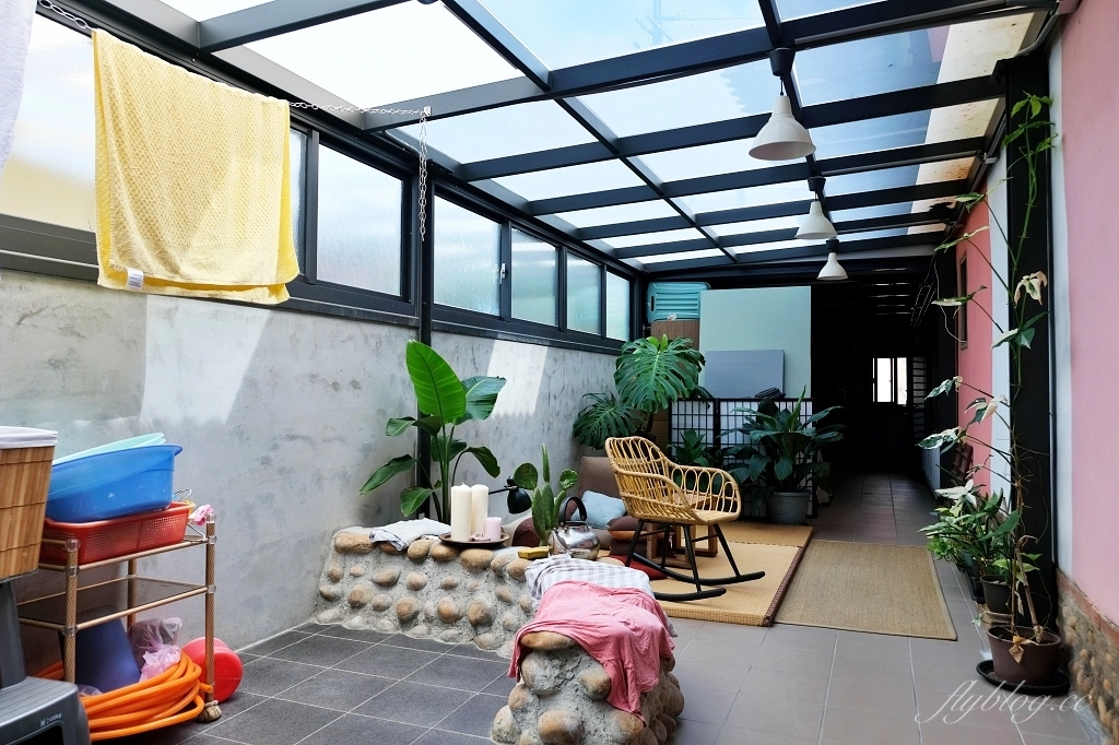 台中大肚｜一斤面包．紅橘色三合院裡的酸麵包焙烘坊，大肚山上的老宅飄著麵包香 @飛天璇的口袋