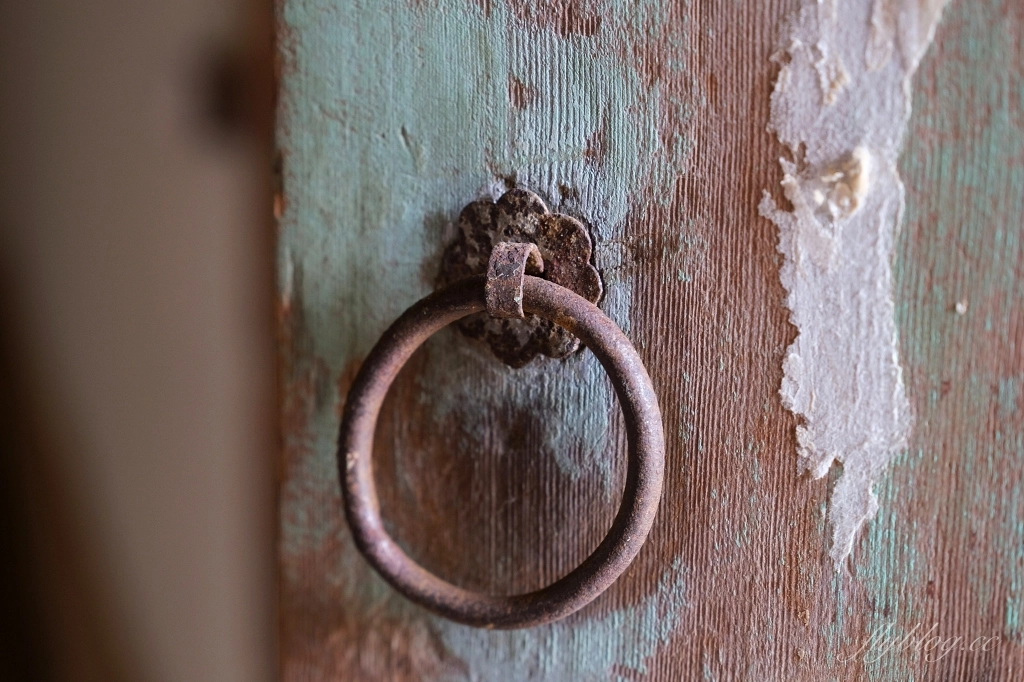 台中大肚｜一斤面包．紅橘色三合院裡的酸麵包焙烘坊，大肚山上的老宅飄著麵包香 @飛天璇的口袋