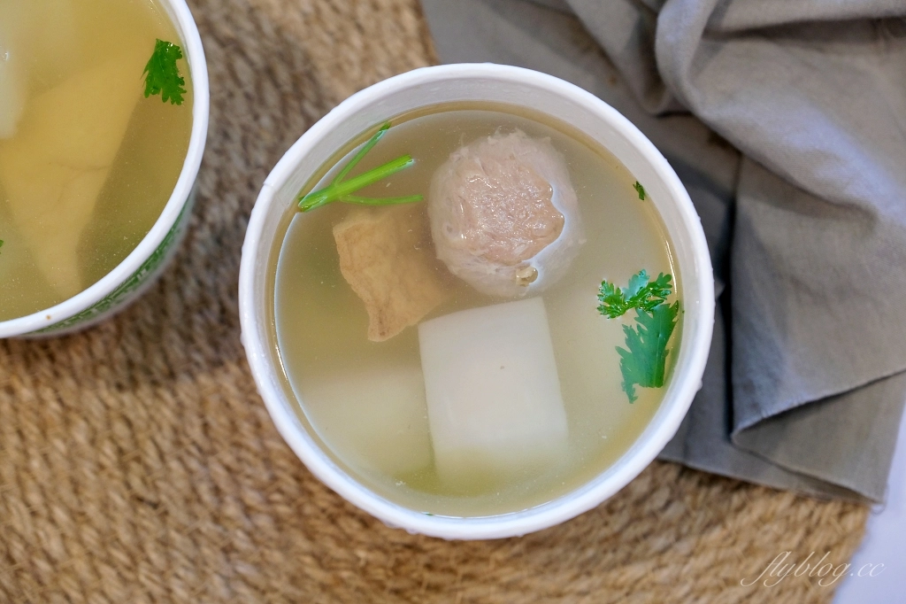 掌櫃黑排飯｜黑肉麵換了招牌味道不變，招牌排骨飯和雞腿飯必點 @飛天璇的口袋