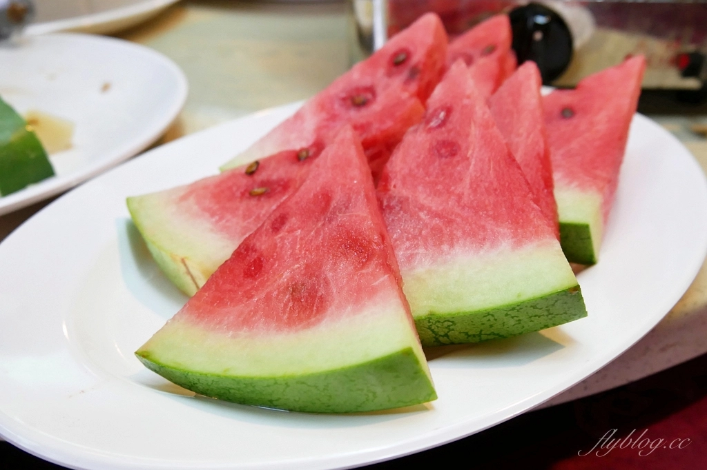 台南中西｜欣欣餐廳．台南三大台菜餐廳之一，米其林必比登推薦，45年老字號的美味 @飛天璇的口袋