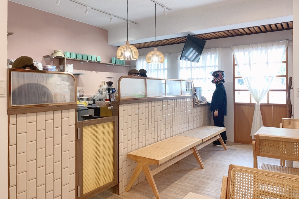 台中西區｜先生Sensei千層蛋糕 五權店，高雄人氣千層蛋糕店，台中美術館老宅甜點店 @飛天璇的口袋