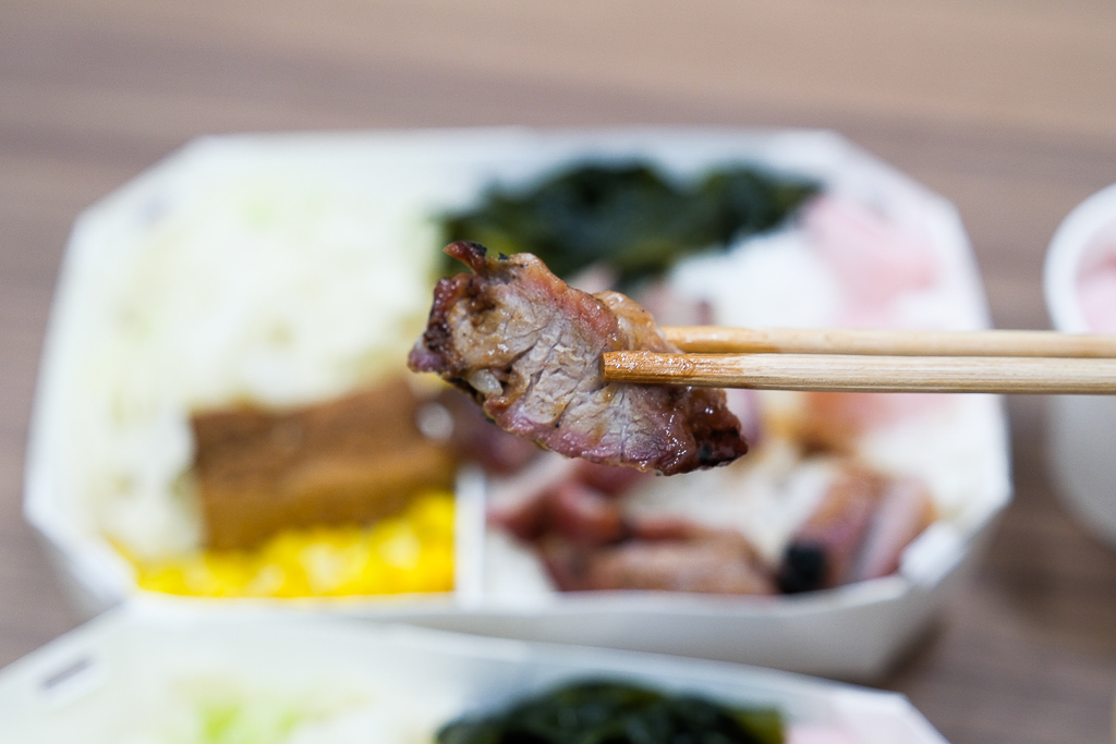 台中北屯｜張登棋燒味．一天只營業3.5小時，北平路商圈燒臘便當 @飛天璇的口袋