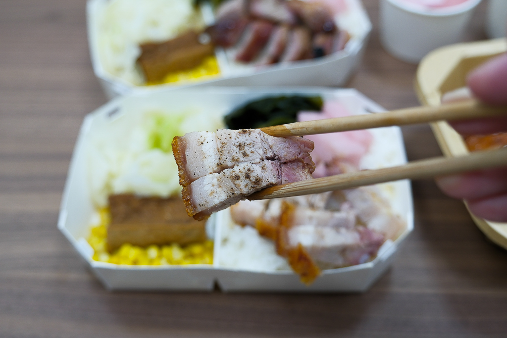 台中北屯｜張登棋燒味．一天只營業3.5小時，北平路商圈燒臘便當 @飛天璇的口袋