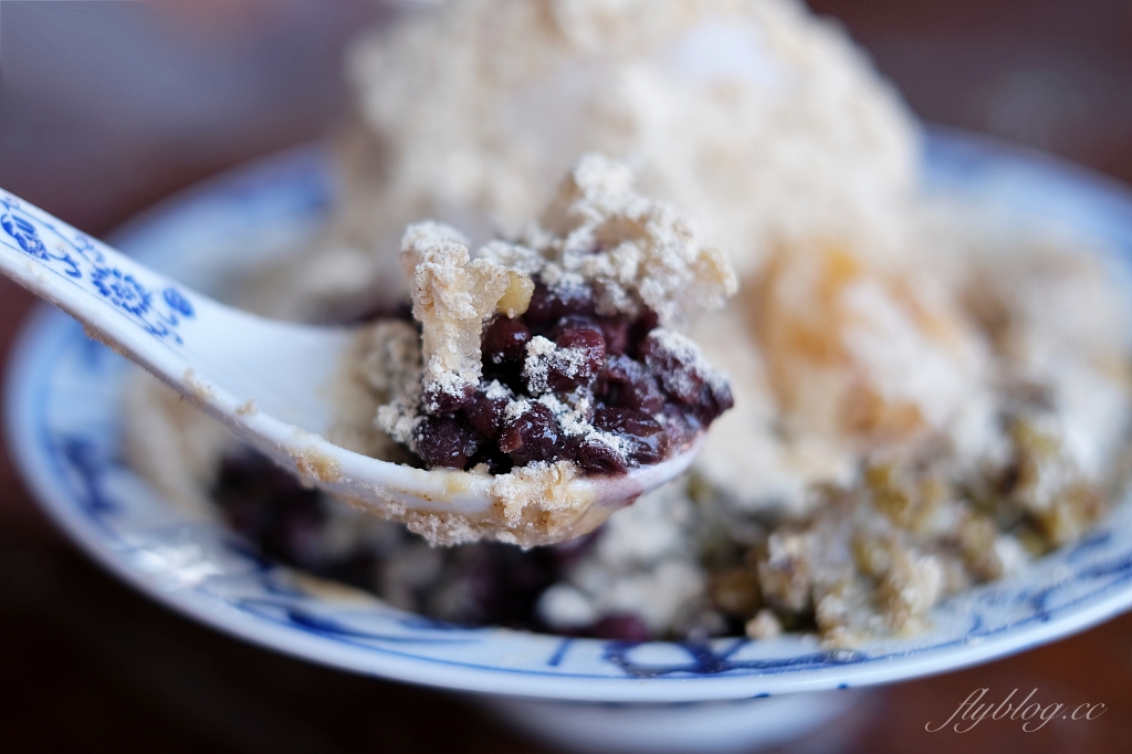 金門金寧｜古寧頭老麵茶，清涼消暑又充滿古味的老麵茶，配料都是店家自已做的 @飛天璇的口袋