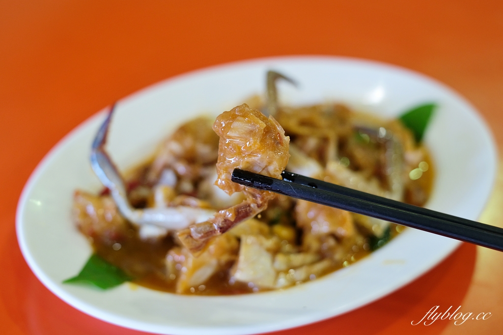 金門金寧｜記德海鮮餐廳．金門必吃高粱嗆蟹，必點切八塊和芋頭排骨，CP值超高的海鮮餐廳 @飛天璇的口袋