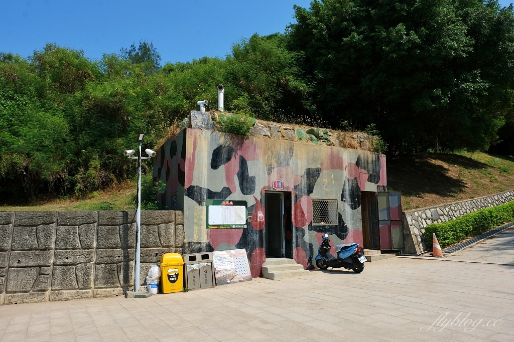 金門金城｜建功嶼，金門版的摩西分海，IG必拍大型牡蠣人裝罝藝術 @飛天璇的口袋