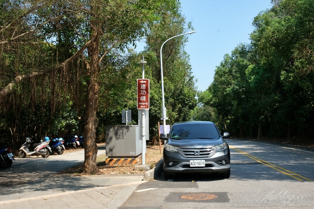 金門金城｜建功嶼，金門版的摩西分海，IG必拍大型牡蠣人裝罝藝術 @飛天璇的口袋