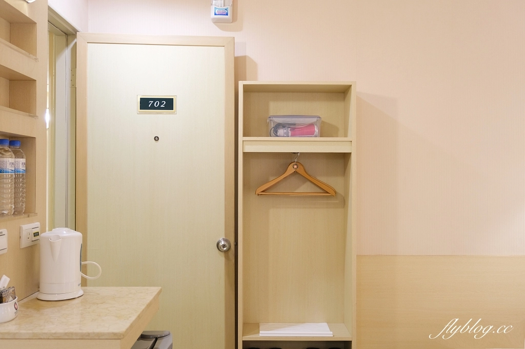 台南中西｜康橋商旅台南民生館．坐擁台南安平運河美景，平日晚上房價只要1000多元 @飛天璇的口袋