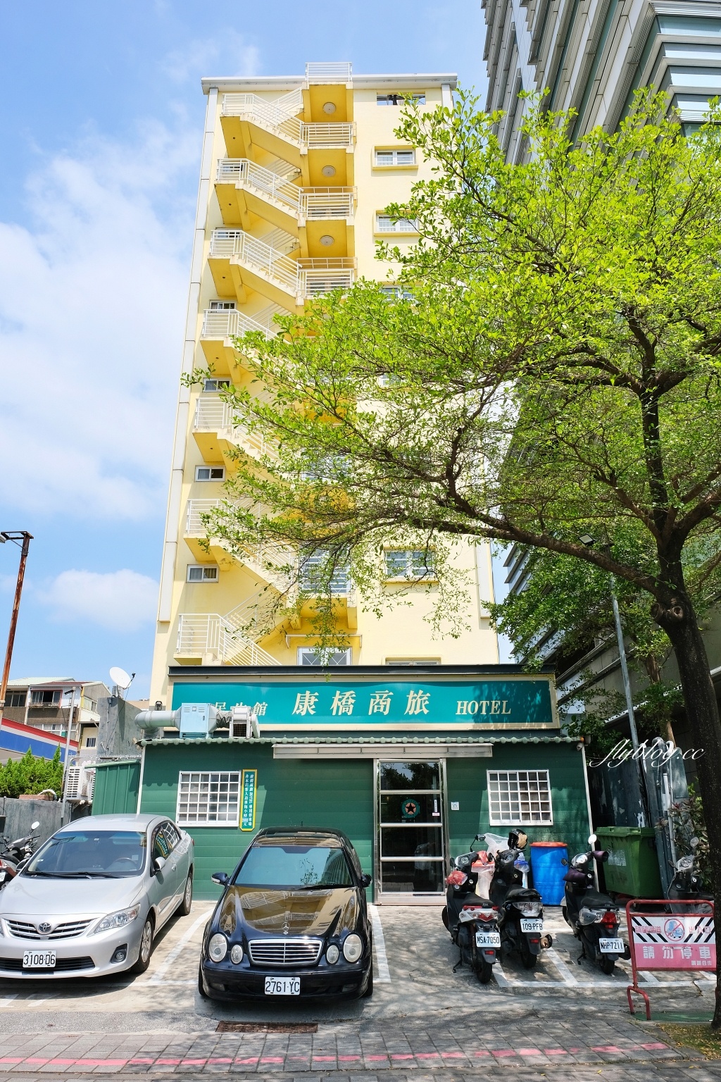 台南中西｜康橋商旅台南民生館．坐擁台南安平運河美景，平日晚上房價只要1000多元 @飛天璇的口袋