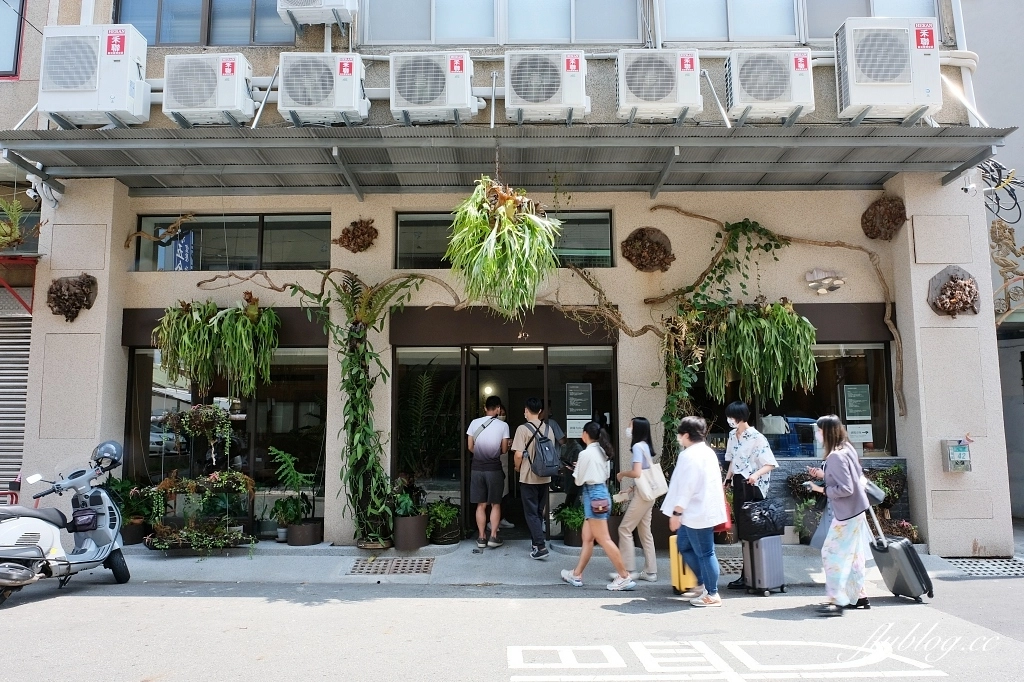 台南中西｜河床甜點，台北搬到台南的人氣甜點店，內用外帶規範一次看清楚 @飛天璇的口袋