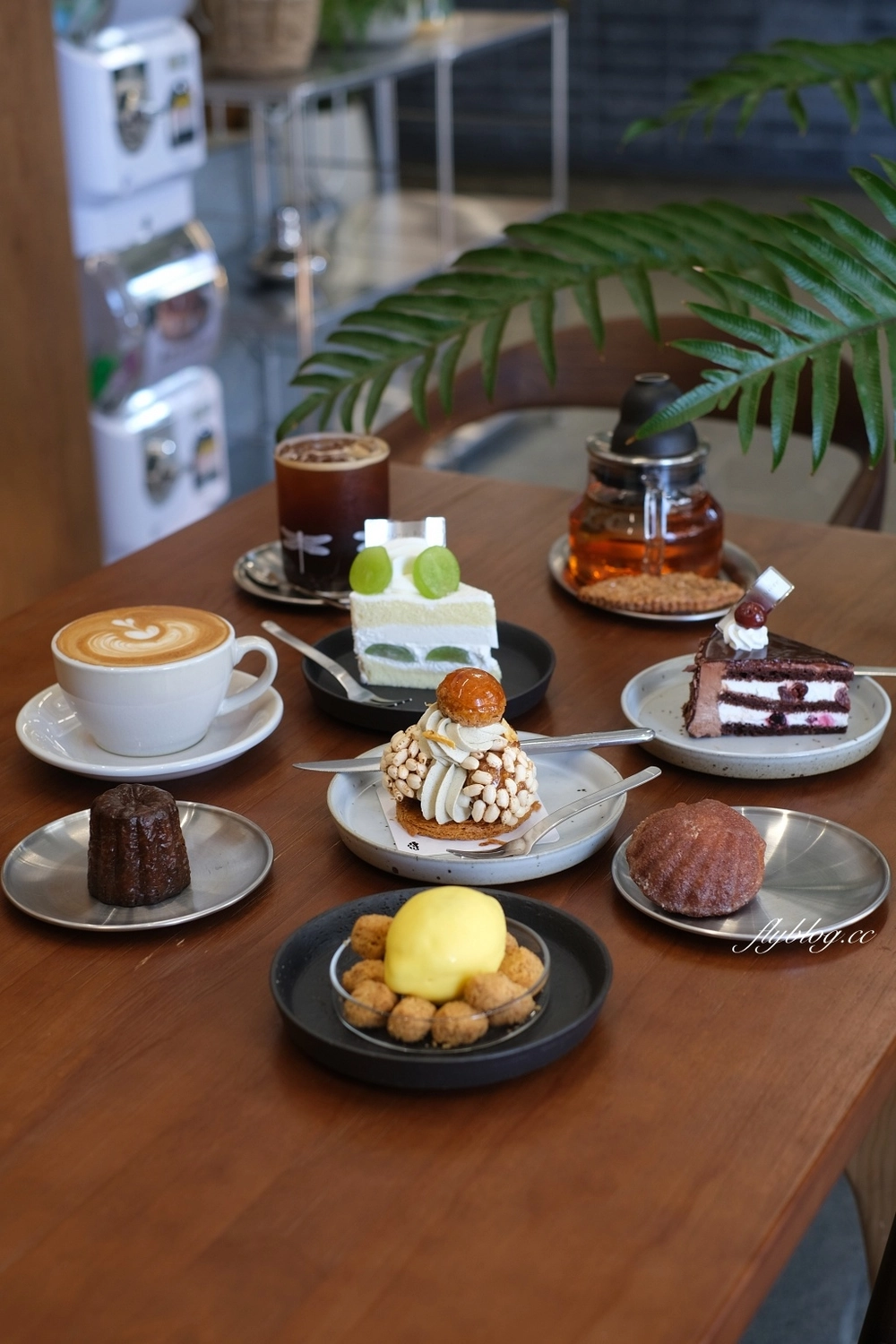 台南中西｜河床甜點，台北搬到台南的人氣甜點店，內用外帶規範一次看清楚 @飛天璇的口袋