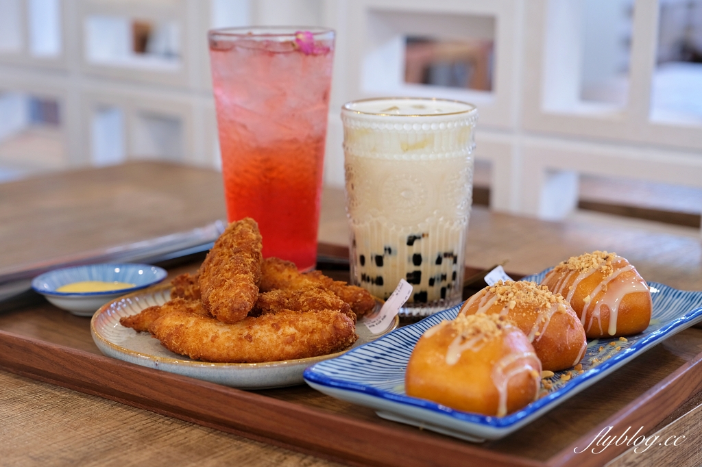 彰化田尾|好田森林, 超Q恐龍主題彰化親子景點,恐龍森林、椰林沙灘、滑草山丘、空中卡丁車 @飛天璇的口袋 彰化田尾|好田森林, 超Q恐龍主題彰化親子景點,恐龍森林、椰林沙灘、滑草山丘、空中卡丁車 @飛天璇的口袋