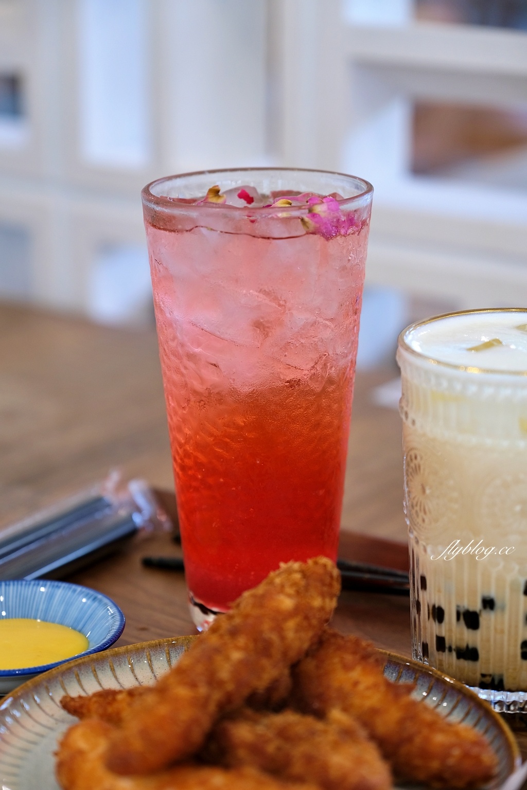 彰化田尾|好田森林, 超Q恐龍主題彰化親子景點,恐龍森林、椰林沙灘、滑草山丘、空中卡丁車 @飛天璇的口袋 彰化田尾|好田森林, 超Q恐龍主題彰化親子景點,恐龍森林、椰林沙灘、滑草山丘、空中卡丁車 @飛天璇的口袋