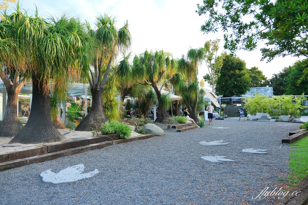 彰化田尾|好田森林, 超Q恐龍主題彰化親子景點,恐龍森林、椰林沙灘、滑草山丘、空中卡丁車 @飛天璇的口袋 彰化田尾|好田森林, 超Q恐龍主題彰化親子景點,恐龍森林、椰林沙灘、滑草山丘、空中卡丁車 @飛天璇的口袋