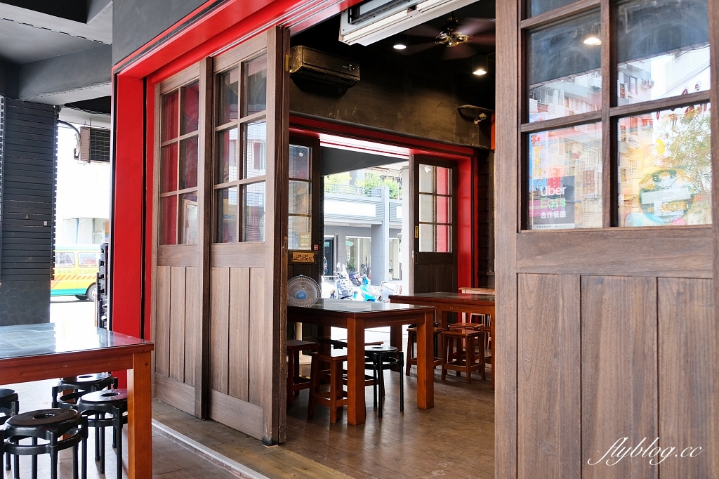 台中西區｜泰粉味泰國米粉湯專賣店，一個人也可以獨享的泰式料理，重溫泰國路邊攤那碗米粉湯 @飛天璇的口袋