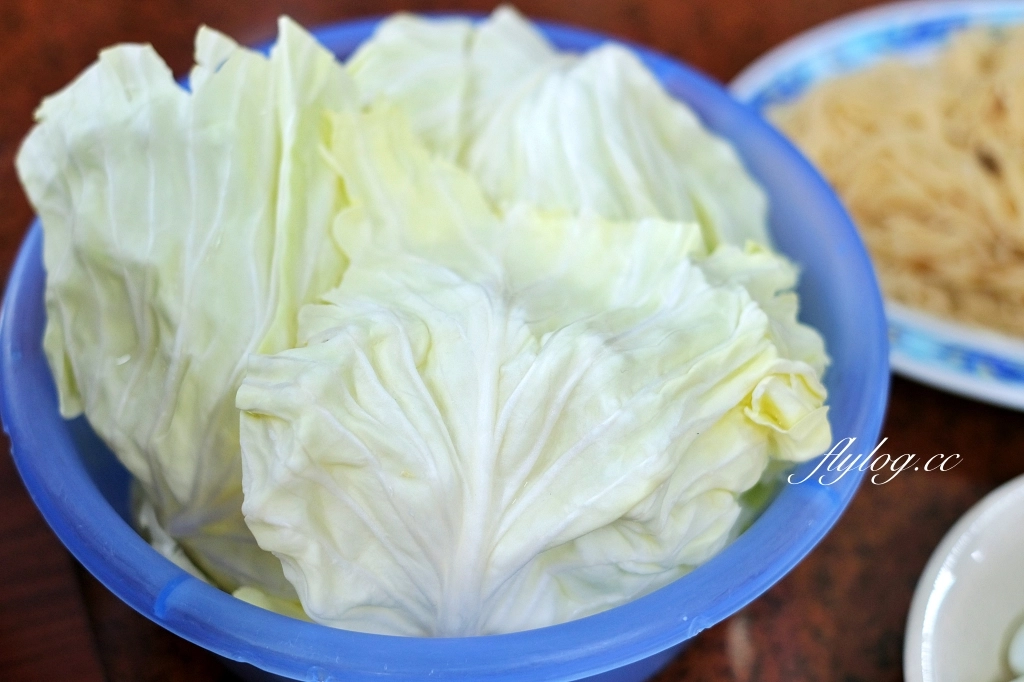 南投中寮｜炮哥薑母鴨．鄉民推薦南投最強薑母鴨，冬天常常大排長龍 @飛天璇的口袋