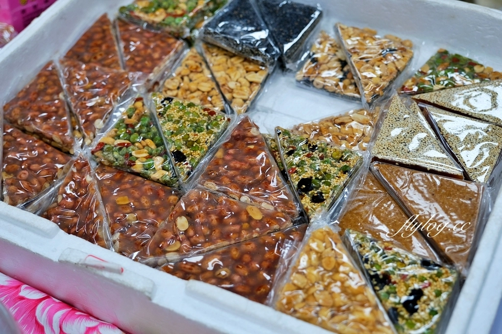 苗栗銅鑼｜阿財發粿．九華山客家米食總店，7-11和休息站熱賣的黑糖發粿 @飛天璇的口袋