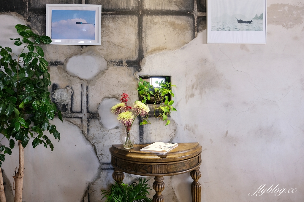 苗栗後龍|重成商號,隱身柑仔店二樓的甜點店,返鄉青年讓老屋活化變得文青 @飛天璇的口袋 苗栗後龍|重成商號,隱身柑仔店二樓的甜點店,返鄉青年讓老屋活化變得文青 @飛天璇的口袋