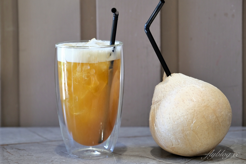 桃園中壢｜越啡越南美食咖啡館．青埔文青風越南料理，酸辣越南牛肉河粉和甜點咖啡 @飛天璇的口袋