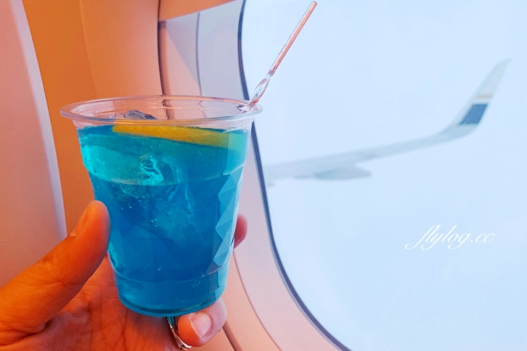 泰國曼谷｜星宇航空JX741 台北 – 曼谷A330-900NEO 機型，機上座位及飛機餐分享 @飛天璇的口袋