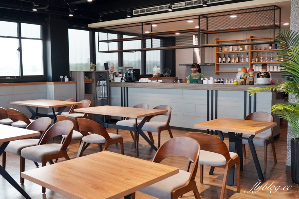 金門金寧｜閒事別館精緻旅店．金門飯店等級的溫馨民宿，情侶出遊家庭旅遊都適合 @飛天璇的口袋