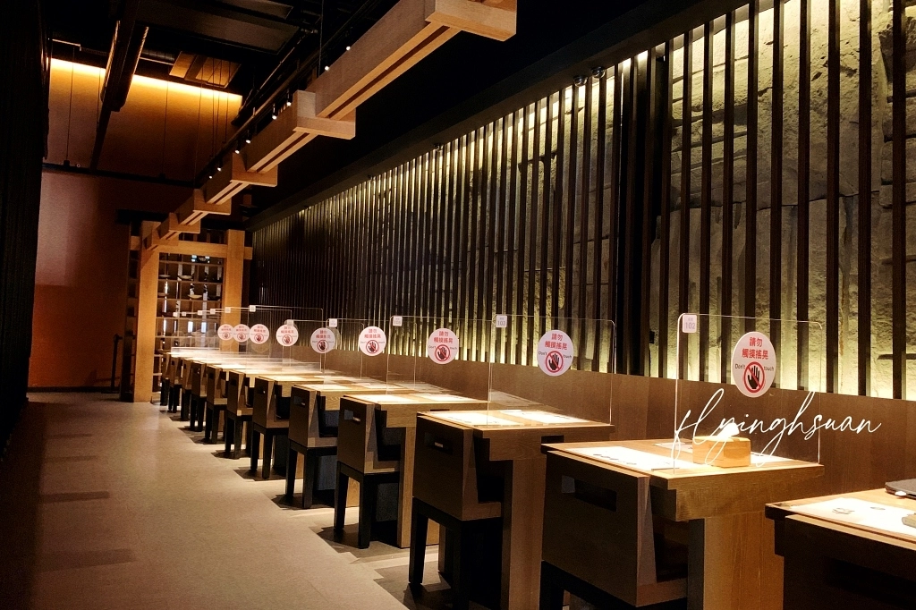 台中南屯｜太初麵食．牛肉麵店也可以這麼氣派，營業到凌晨12點 @飛天璇的口袋